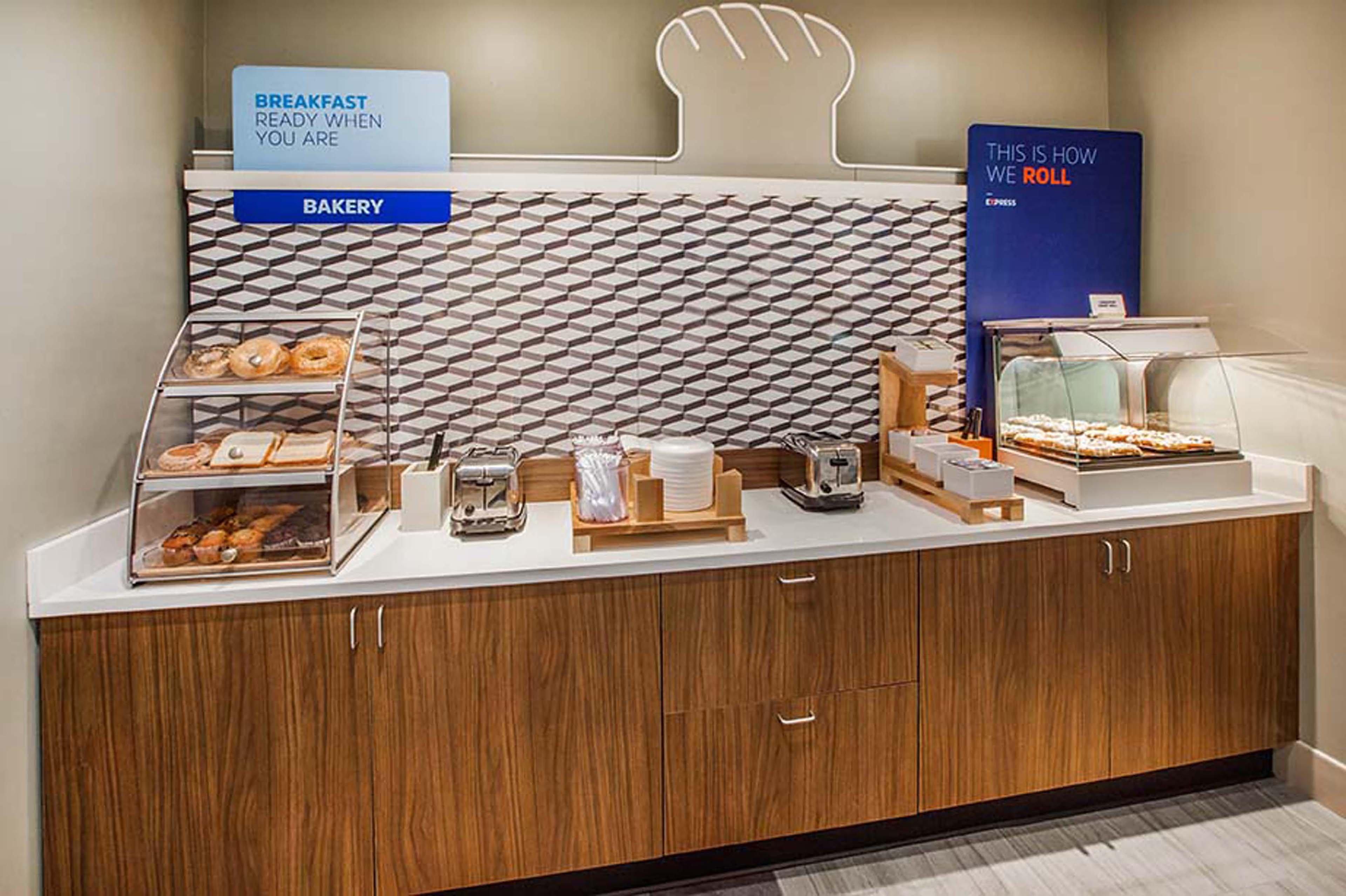 Holiday Inn Express Peachtree Corners-Norcross By Ihg Экстерьер фото